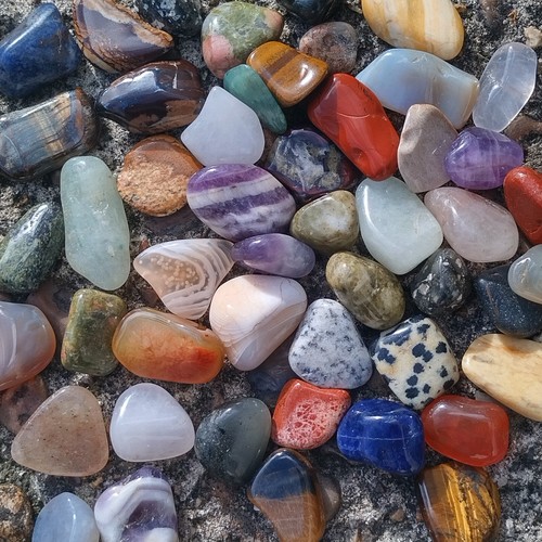 1kg tumbled stones - 1kg,