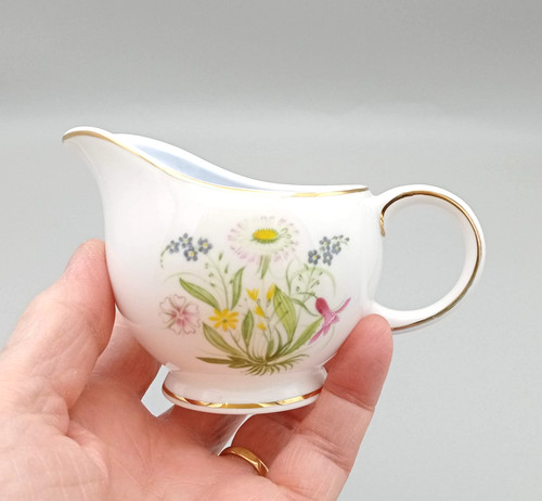 Susie cooper wedgwood romance - susie,