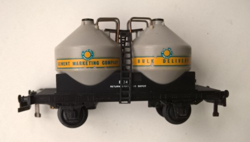 Playcraft jouef p642 twin silo - playcraft,