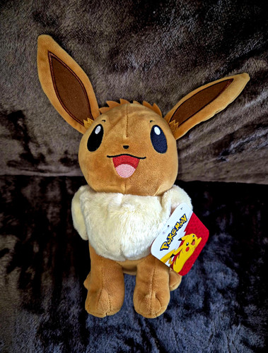 Pokémon eevee plush stuffed - pokémon,