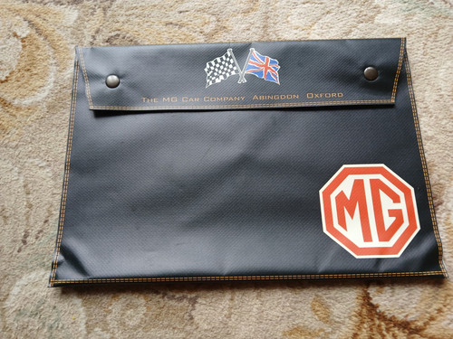 Document wallet - mg,
