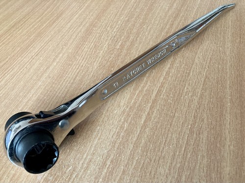 19mm 21mm scaffolder socket - 19mm,
