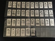 BARRATT FAMOUS FOOTBALLERS A4 (1956) - MULTI LIST - PICK THE CARDS YOU REQUIRE