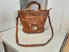 CLARKS TAN LEATHER TOTE LONG