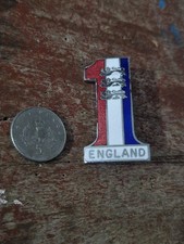 ENGLAND  F C - 80's VINTAGE No1  COLLECTABLE FOOTBALL Pin BADGE