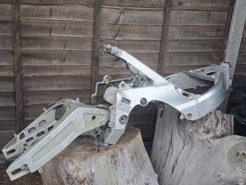 Cbr400rr nc29 frame with - cbr400rr, v5
