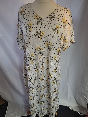 Bon marche dress size - marche, white