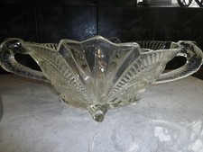 VINTAGE ART DECO PRESSED CLEAR GLASS FISH HANDLE FRUIT / SERVING BOWL BROKWITZ