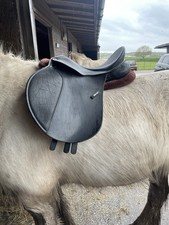 Wintec 500 Black Saddle Wide 16 All-Purpose Adjustable Gullet