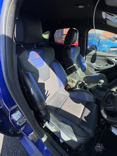 Ford focus mk3 hatchback - ford,