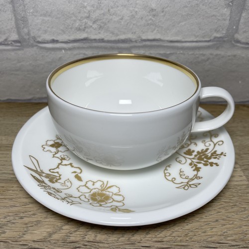 Wedgwood plato gold bone china - plato,