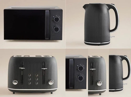 Black textured kettle - black,