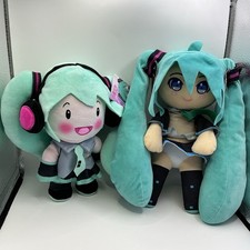 HATSUNE MIKU PLUSH DOLL BNWT