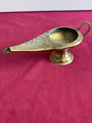 Brass aladdin lamp - brass,