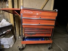 Snap on toolbox trolly with