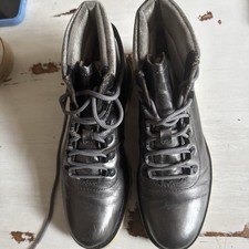Cat Bruiser Women's Leather