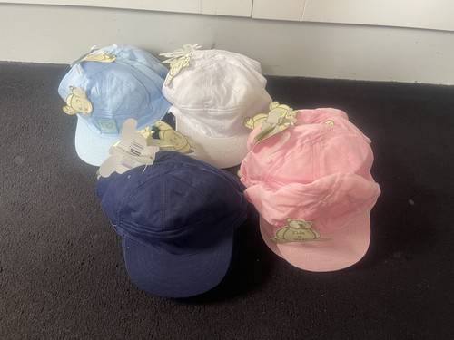 Job lot baby hats 6 - lot,