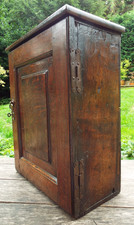 SHELVING CUPBOARD SHELF CABINET LOCKING 18th CENTURY OAK PEG JOINT  WALL UNIT