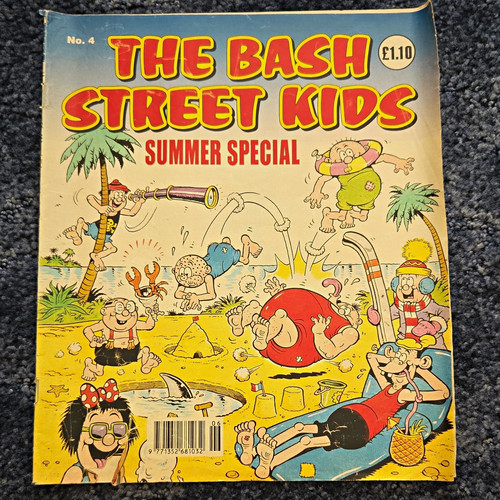 The bash street kids summer - street,