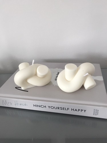 The infinity knot ball bubble - knot,