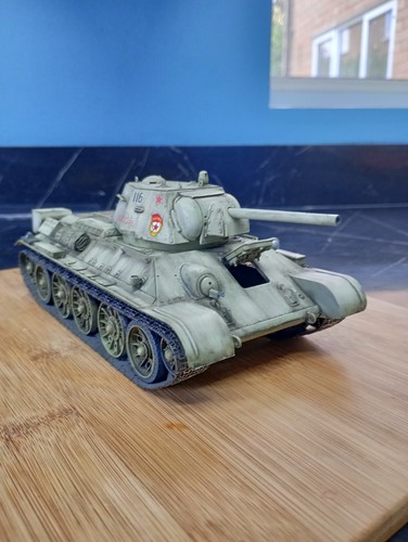 Soviet t34 mod 1943 - 1/35,