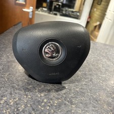 Genuine Skoda Octavia 5E steering wheel driver centre 5E0880201 1QB