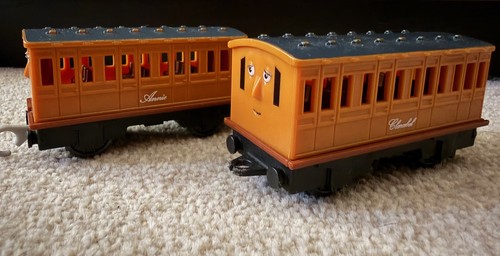 Thomas the tank engine - thomas,