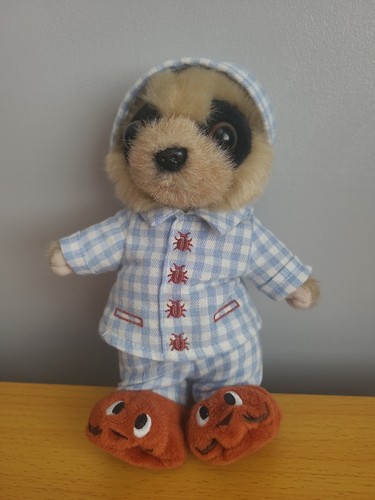 Compare the market - compare, meerkat