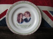 Royal Doulton 20cm Plate marks ENGAGEMENT Of Prince William & Catherine BOXED