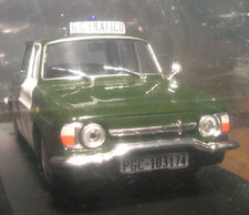 RENAULT 10 Guardia Civil 1967 Spanish Police 1/43 scale w display case, all mint
