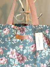 Laura Ashley 'Peony Garden'