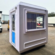 7ft x 5ft Gatehouse Cabin |