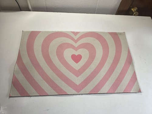 Pink and white heart - and,