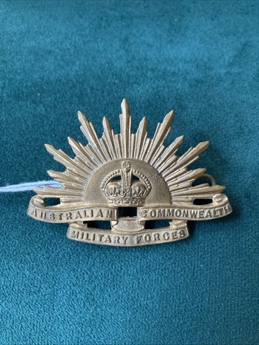Ww2 cap badge australian - cap, badge,