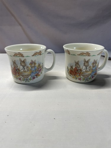 Pair royal doulton bunnykins - royal,