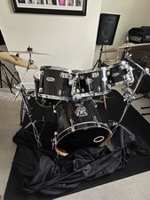 Mapex m/Birch Drum kit