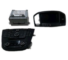 2011 VAUXHALL INSIGNIA SAT