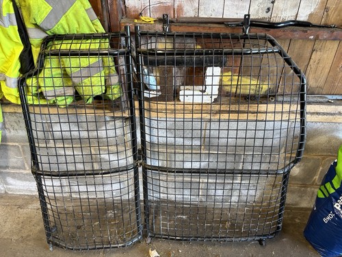 Transit connect cage bulkhead - cage,