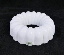 Vintage White Shelley England Fluted Ring Mould
