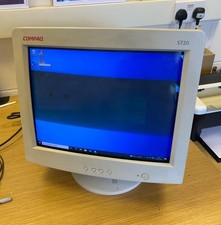 Compaq S720 - 17" CRT PC