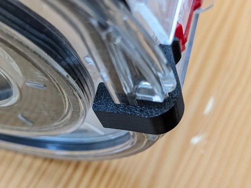 Dyson dust bin - lid, clip