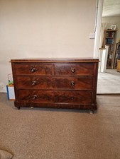 ANTIQUE MAHOGANY CHEST OF