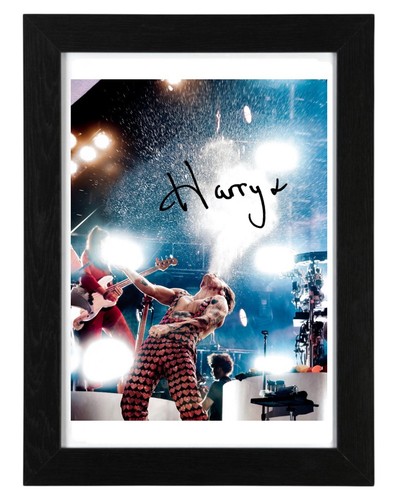 Harry styles signed - styles, autograph