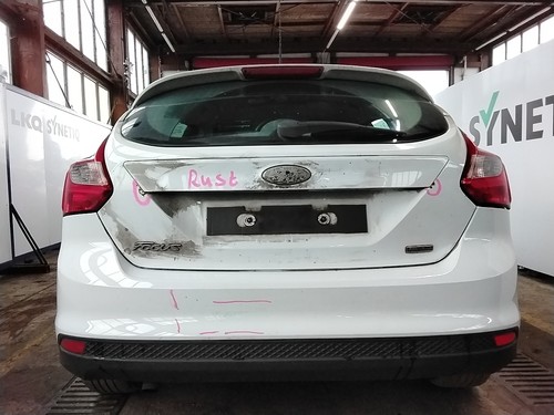 Rear bumper white ford - white, focus