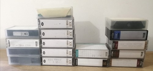 Bundle used compact - bundle, video