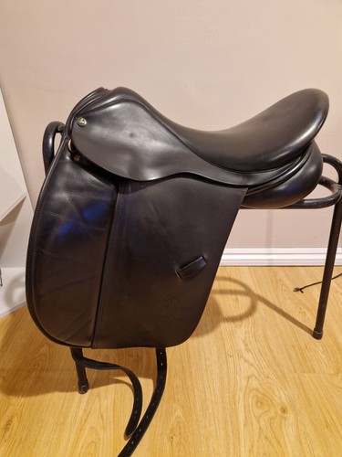 Ideal rebecca dressage saddle - rebecca,
