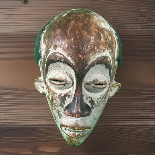 Authentic african art wooden - art,