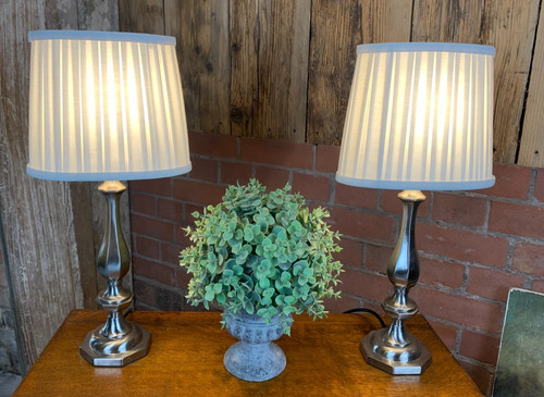 Pair vintage pewter effect - vintage,