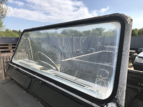 Land rover defender - rover, windscreen