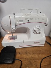 Singer 6038C  Zig Zag sewing machine Used Condition With Pedal No Accessories 